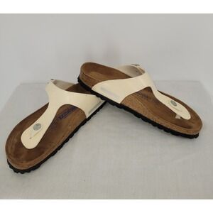 Birkenstock Gizeh Pearlescent White Glitter Soft Footbed Sandals